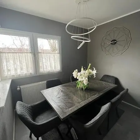 Beautiful With 60 M2 Top Location In To Work & Relax Appartement